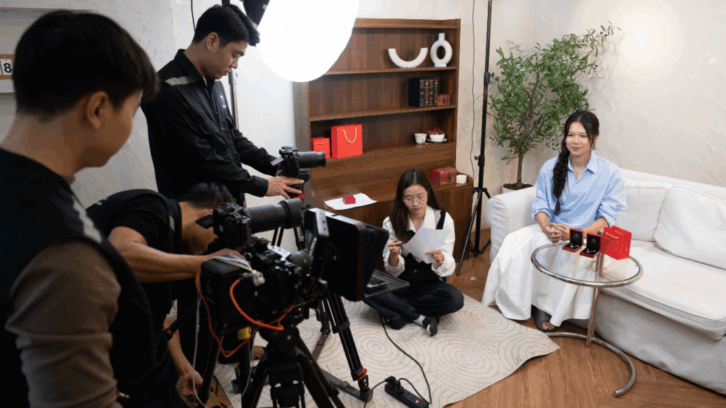SM-Media x Kình ngư Ánh Viên trong chuỗi short video.